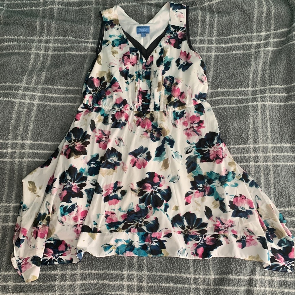 Simply Vera Wang Dress Size PXL